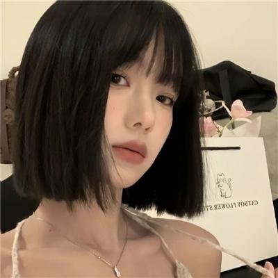 警花变色龙
